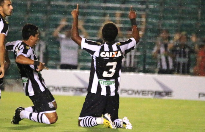 Nirley Figueirense (Foto: Luiz Henrique/ Figueirense FC)