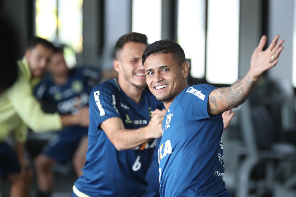 Everton no treino do Flamengo (Foto: Gilvan de Souza/Flamengo)