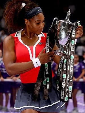 Serena Williams tênis troféu WTA Championship Istambul (Foto: Getty Images)