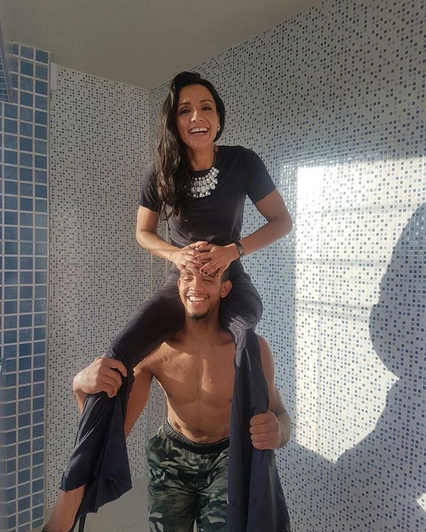 Robert Almeida e Marinalva (Foto: Reprodução do Instagram) Robert Almeida e Marinalva (Foto: Reprodução do Instagram)