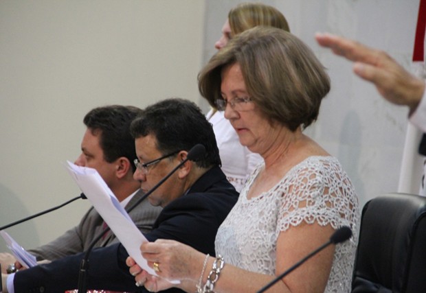 Cerimônia definiu também a mesa diretora da Câmara Municipal (Foto: Assessoria de Imprensa / Câmara Municipal)