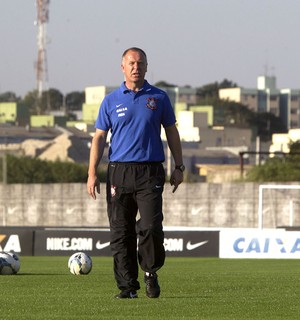 Mano fecha treino, mas confirma Timão sem novidades contra o Bahia