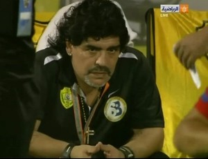 Diego Maradona na derrota do Al Wasl na Liga dos Campeões do Golfo (Foto: Reprodução)