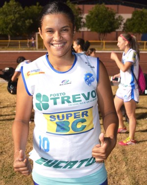 Erica Rodrigues já jogou contra o Esporte Clube Viana quando atuava pelo Iranduba (Foto: Tércio Neto/GloboEsporte.com/rr)