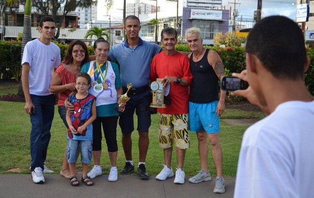 Corredora Maria Lúcia, volta de aracaju (Foto: João Aquila / GLOBOESPORTE.COM)