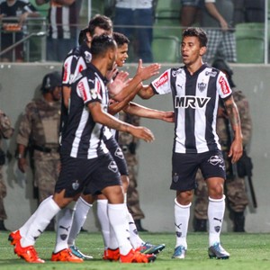 Jogadores comemoram gol de Marcos Rocha (Foto: Bruno Cantini/Flickr do Atlético-MG)