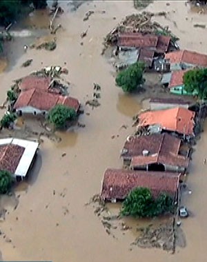 Número de mortos após chuva em Itaóca, SP, sobe para oito (Foto: Reprodução)