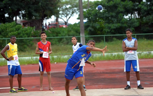 Arremesso de peso nos Jogos Escolares Maranhenses (JEMs), em São Luís (MA) (Foto: Biaman Prado/Divulgação)