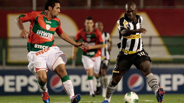 Boquita Portuguesa Seedorf Botafogo (Foto: Miguel Schincariol / Ag. Estado)