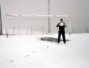 Time do Juventude treina com neve em Caxias do Sul (Foto: Rodrigo Pedroni / Juventude, DVG)