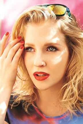 Celso Kamura dá dicas de make para o verão (Foto: Christian Parente/Divulgação) Celso Kamura dá dicas de make para o verão (Foto: Christian Parente/Divulgação)