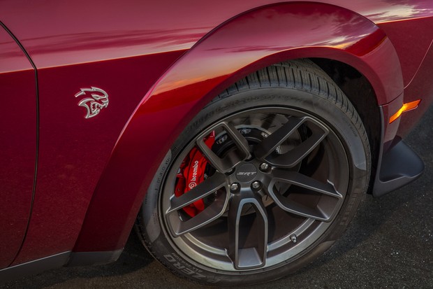Dodge Challenger SRT Hellcat Widebody (Foto: Divulgação) Dodge Challenger SRT Hellcat Widebody (Foto: Divulgação)