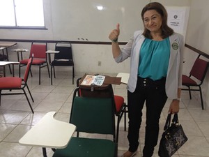 Candidata Raimunda Monteiro no momento da votação. (Foto: Luana Leão/G1) Candidata Raimunda Monteiro no momento da votação. (Foto: Luana Leão/G1)