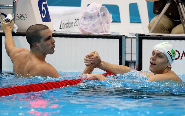 Bruno Fratus e Cesar Cielo 50m classificação Olimpíadas 2012 (Foto: Satiro Sodré / AGIF)