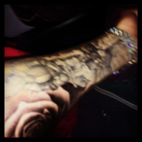 Braço tatuado de Justin Bieber (Foto: Instagram/ Reprodução)