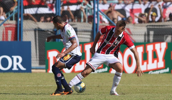 Rafael Toloi - Penapolense x São Paulo (Foto: Rubens Chiri / saopaulofc.net)