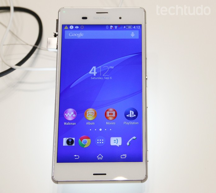 Xperia Z3 é o novo smartphone à prova d'água da Sony (Foto: Fabrício Vitorino/TechTudo)