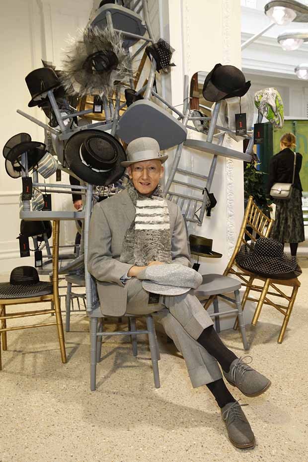 Stephen Jones 帽子 ハット A Magazine マッツ・グスタフソン