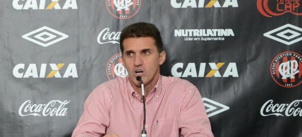 Vagner Mancini técnico atlético-pr (Foto: Divulgação/Site oficial do Atlético-PR)
