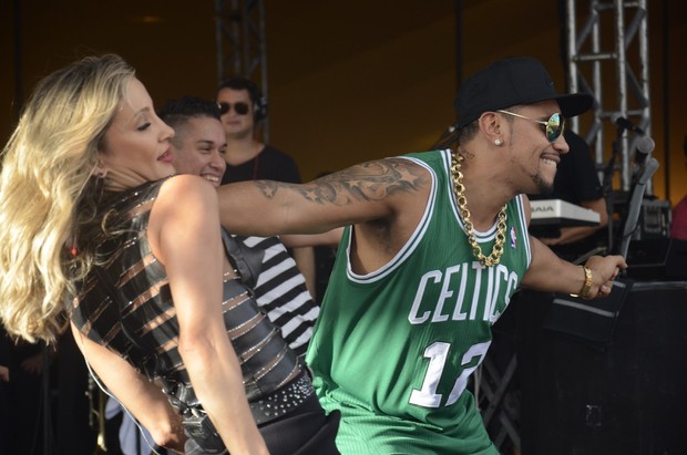 Claudia Leitte e Naldo (Foto: Fred Pontes/ Divulgação)