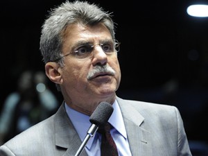 O senador Romero Jucá (PMDB-RR), no plenário do Senado (Foto: Pedro França/Agência Senado)