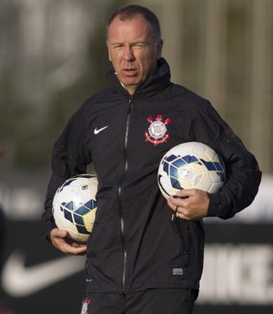 Mano leva 22 jogadores para jogo da Copa do Brasil em Manaus; veja lista