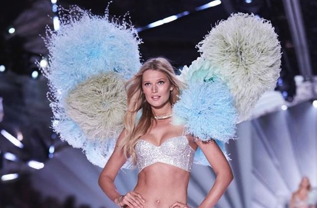 Victoria S Secret Quer Levar O Seu Famoso Desfile De Lingerie Para O Metaverso Empresas
