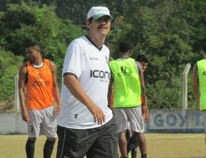Duílio Dias, técnico do Rio Branco-ES (Foto: Deysiane Gagno)