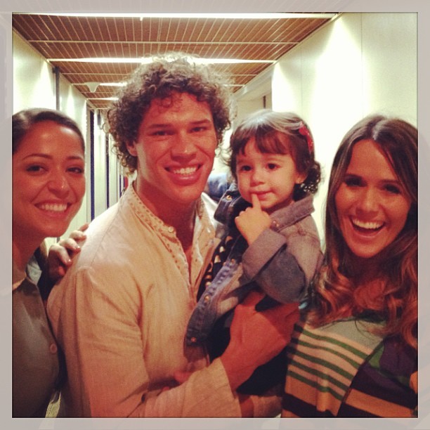 Gisele Alves, José Loreto, Maria Luiza e Fernanda Pontes (Foto: Reprodução/Instagram) Gisele Alves, José Loreto, Maria Luiza e Fernanda Pontes (Foto: Reprodução/Instagram)