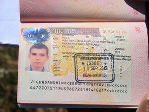 Passaporte do turista morto em Maricá, RJ (Foto: Romário Barros / Lei Seca Maricá)