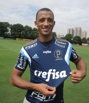 Após sofrimento na semi, Vitor Hugo sonha com primeiro título no Verdão