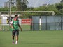 Santos negocia contratação de Alan Ruschel, lateral-esquerdo do Inter