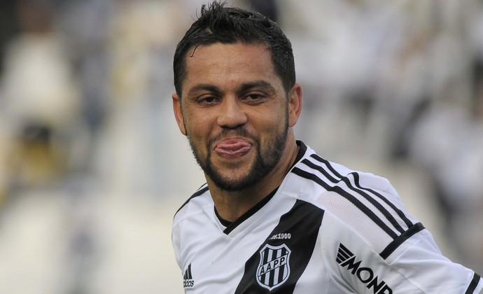 Ponte Preta x Palmeiras, Campeonato Brasileiro, Felipe Azevedo (Foto: Agência Estado / Rodrigo Villalba)