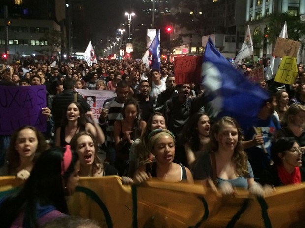 Manifestantes fazem protesto contra o governo Temer na Avenida Paulista (Foto: Paulo Toledo Piza/G1)