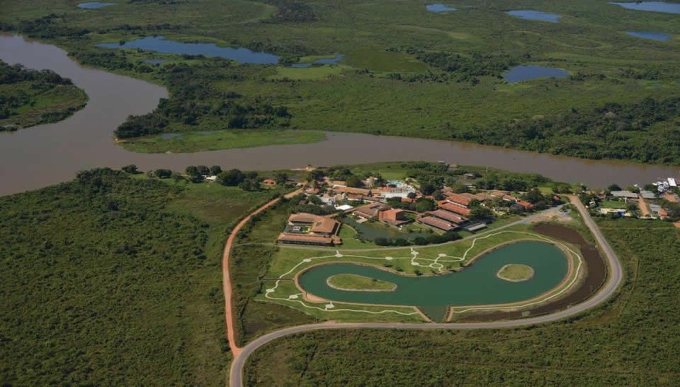 Avião foi roubado no Hotel Sesc Porto Cercado, em Poconé, no Pantanal de Mato Grosso (Foto:  Sílvio Vince Esgalha)