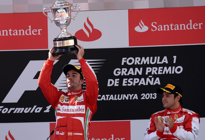 fernando alonso massa podio formula 1 gp espanha (Foto: AFP)