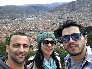 Maycon está no Peru com o casal de amigos Luis Felipe e Janiffe Oliveira (Foto: Arquivo pessoal)