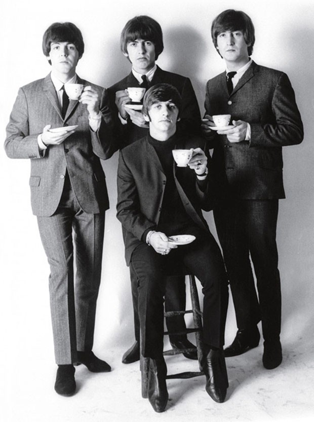 Beatles posam para Whitaker (Foto: Robert Whitaker)