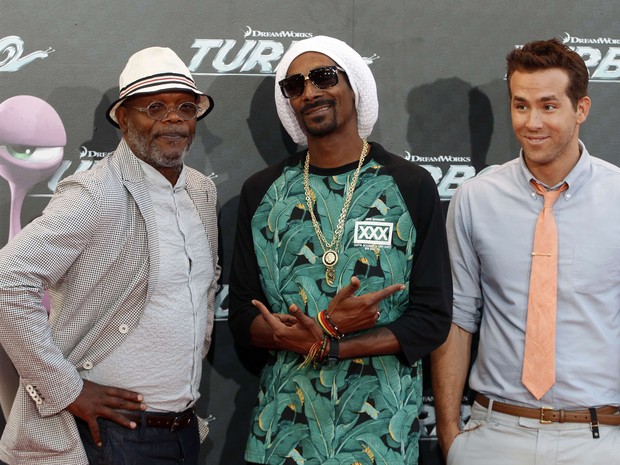 Samuel L. Jackson, Snoop Dogg e Ryan Reynolds em première de filme em Barcelona, na Espanha (Foto: Gustau Nacarino/ Reuters)