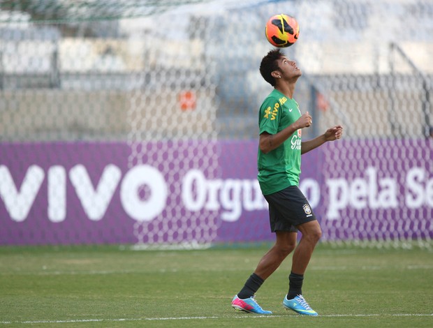 neymar treino seleção brasileira brasil (Foto: Mowa Press)
