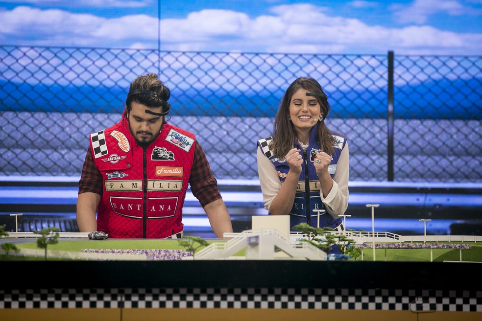 Camila e Luan concentrados durante a brincadeira do mentorama (Foto: Isabella Pinheiro/Gshow)
