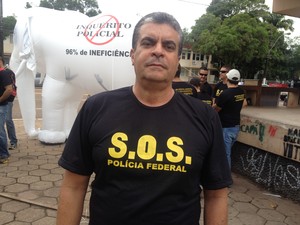 Augusto Almeida, presidente do sindicato dos policiais federais no Amapá (Foto: Cassio Albuquerque/G1)