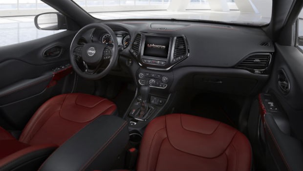 Jeep Cherokee Urbane (Foto: Divulgação ) Jeep Cherokee Urbane (Foto: Divulgação )