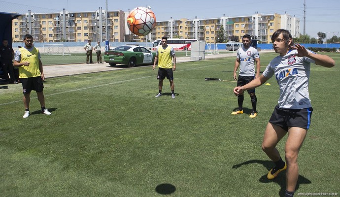 Corinthians treina no Chile antes de retornar a São Paulo