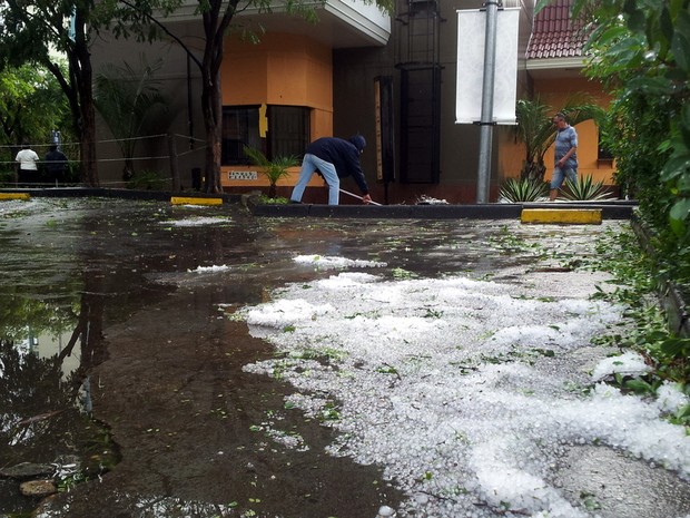 Chuva em Piracicaba (Foto: Leandro Cardoso/G1)