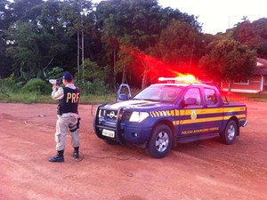 Policiais rodoviários estão começaram na manhã desta segunda, 10, a intensificar ações de fiscalização (Foto: PRF/Divulgação)