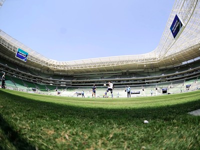Palmeiras programa treinamento na Arena antes de clássico