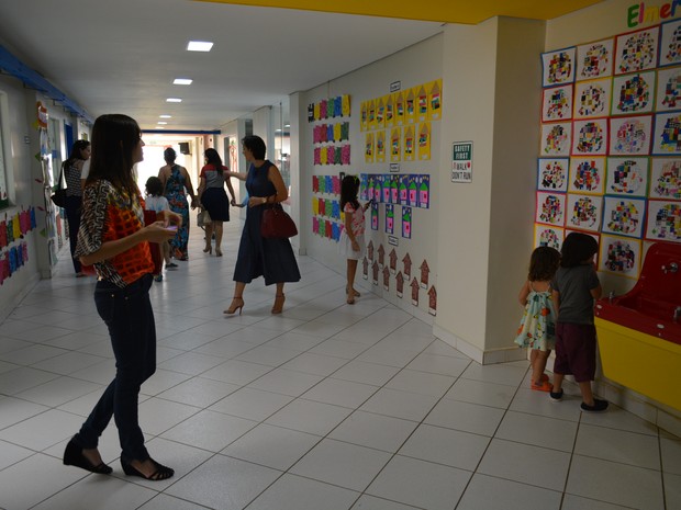 Exposição de arte exibe trabalhos de crianças de 1 a 13 anos em Porto Velho (Foto: Toni Francis/G1)