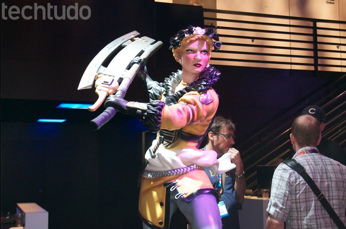 Estatua da peronagem da Battlecry (Foto: Monique Mansur/TechTudo) Estatua da peronagem da Battlecry (Foto: Monique Mansur/TechTudo)