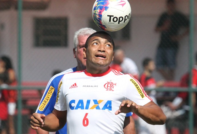 Anderson Pico no treino do Flamengo (Foto: Gilvan de Souza / Flamengo)